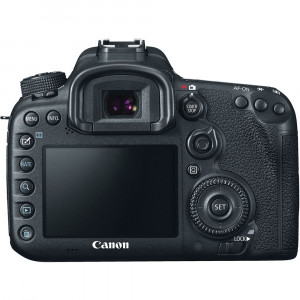دوربین کانن 7D Mark II + 18-135mm STM